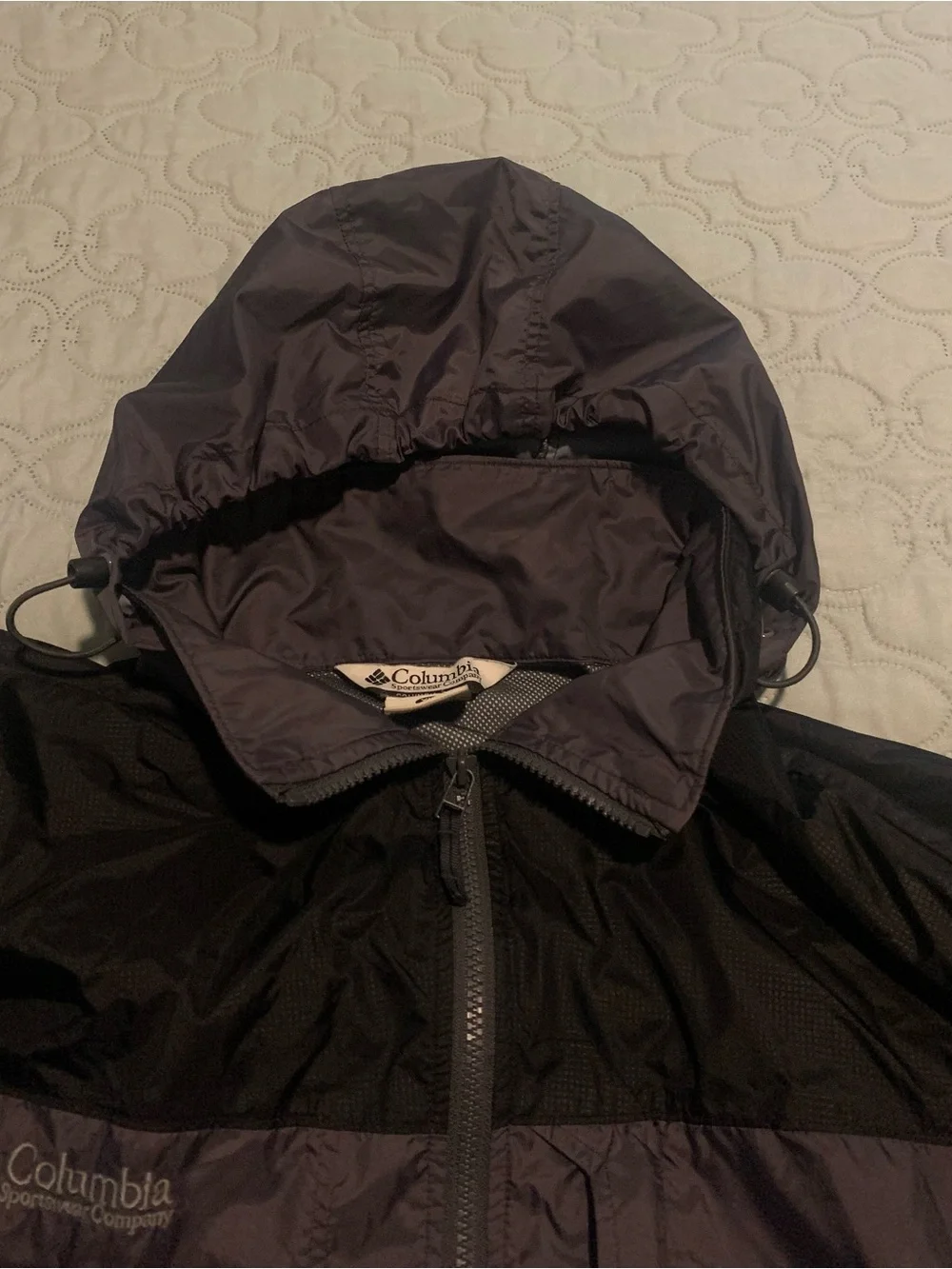 Columbia Packable Rain Jacket Black/Gray Hooded Glennaker Windbreaker Men’s XL